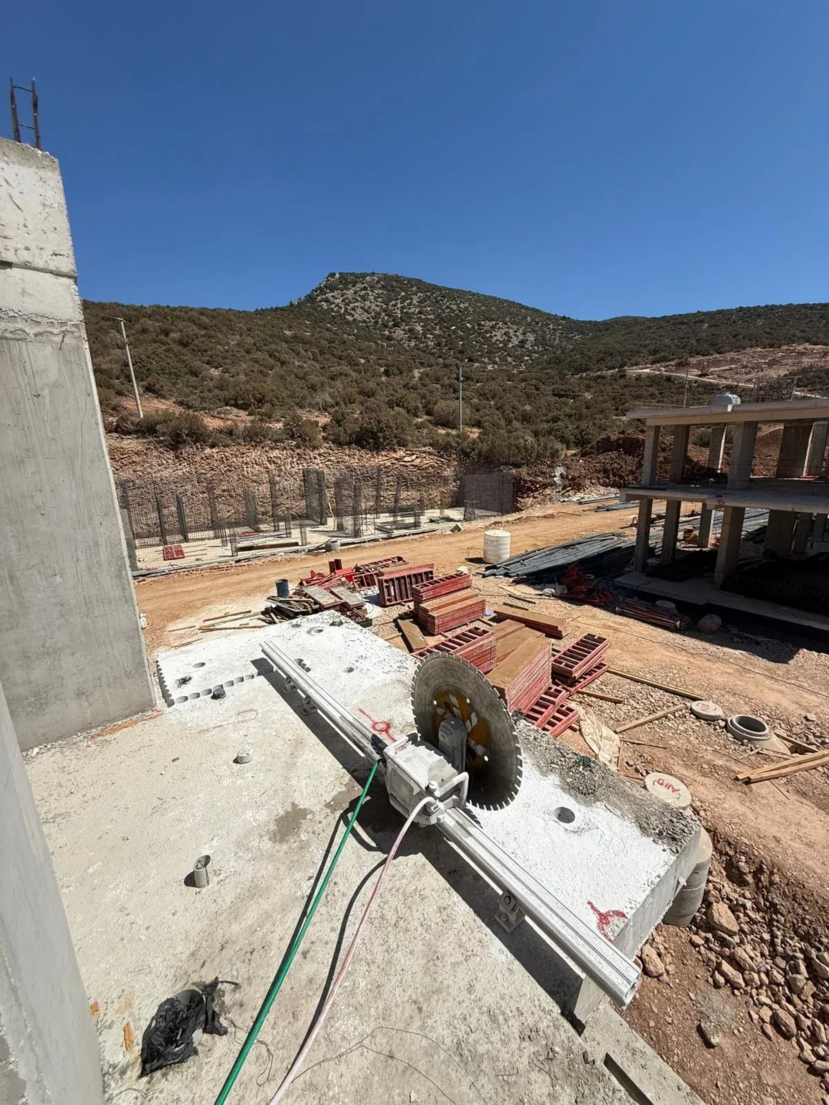 BETON KESME UYGULAMASI